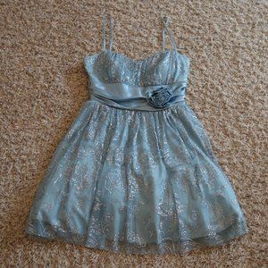 B. Smart Special Occasion Dress Size 7 Blue